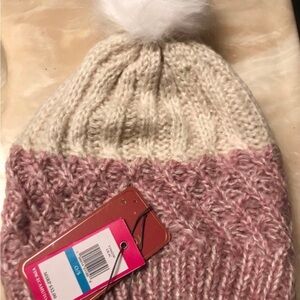 BNIB Vince Camuto Pink and Cream Knit Beanie with Pom Pom